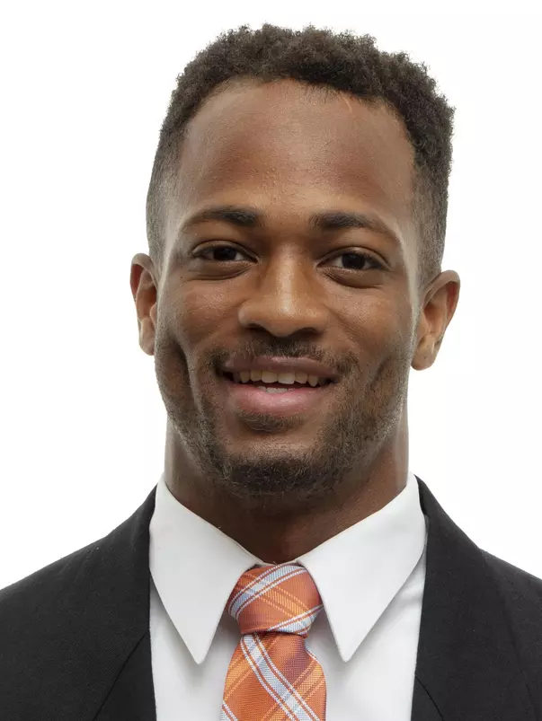 KNOXVILLE, TN - JUNE 13, 2019 - Defensive back Shawn Shamburger #12 of the Tennessee Volunteers headshot taken in Knoxville, TN. Photo By Andrew Ferguson/Tennessee Athletics