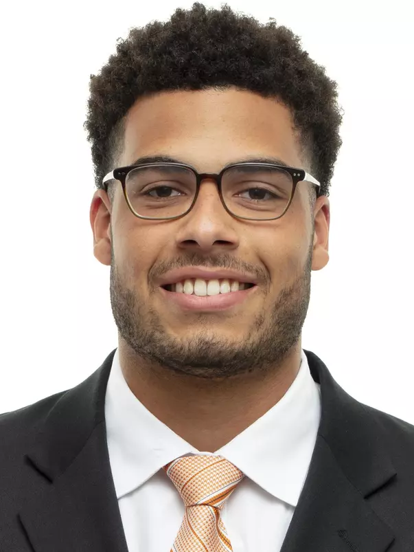 KNOXVILLE, TN - JUNE 11, 2019 - Tight end Jacob Warren #87 of the Tennessee Volunteers headshot taken in Knoxville, TN. Photo By Andrew Ferguson/Tennessee Athletics