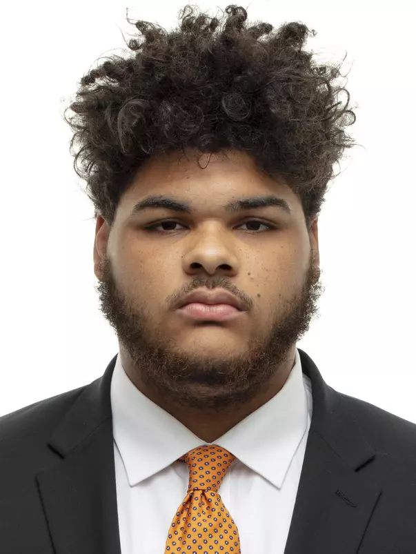 KNOXVILLE, TN - JUNE 11, 2019 - Offensive lineman Darnell Wright #72 of the Tennessee Volunteers headshot taken in Knoxville, TN. Photo By Andrew Ferguson/Tennessee Athletics