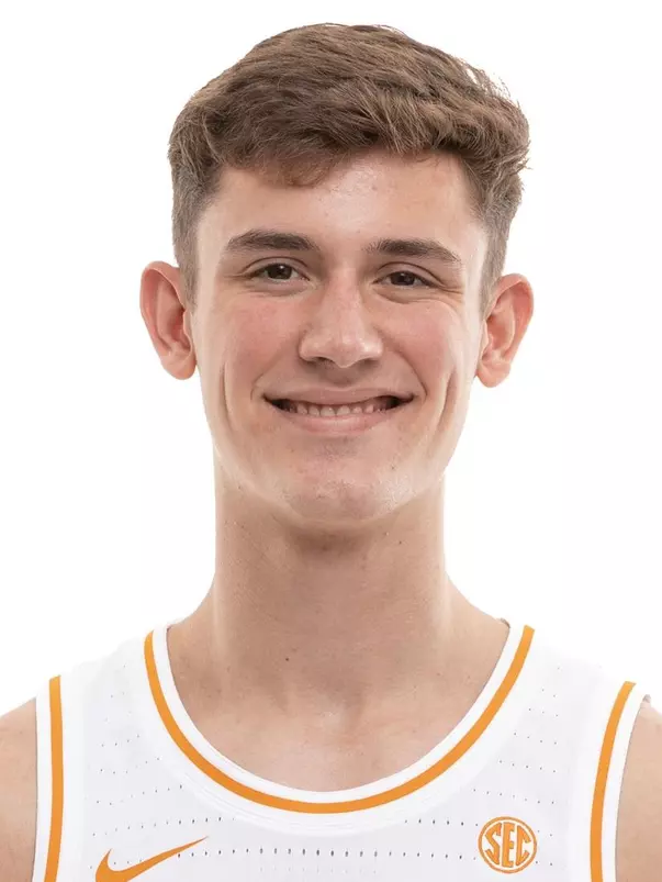 KNOXVILLE, TN - 2020.09.23 - Men’s Basketball Studio Photo Day