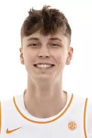 KNOXVILLE, TN - 2020.09.23 - Men’s Basketball Studio Photo Day