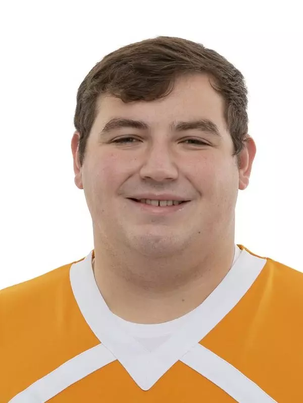 KNOXVILLE, TN - OCTOBER 13, 2020 - Isaiah Ross of the Tennessee Volunteers headshot taken in Knoxville, TN. Photo By Andrew Ferguson/Tennessee Athletics