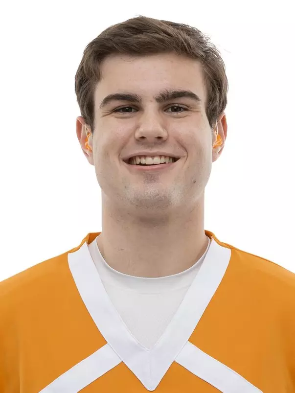 KNOXVILLE, TN - OCTOBER 13, 2020 - Jett Bays of the Tennessee Volunteers headshot taken in Knoxville, TN. Photo By Andrew Ferguson/Tennessee Athletics