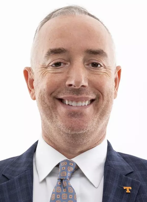 KNOXVILLE, TN - 2020.10.28 - Headshot