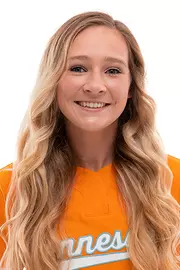 Cailin Hannon Headshot
