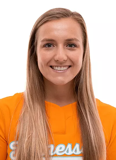 Chelsea Seggern Headshot