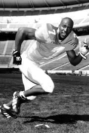 Deon Grant At Neyland Stadium