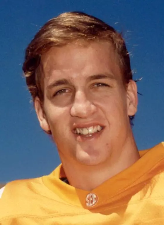 KNOXVILLE,TN - Peyton Manning, Senior Year posed portrait