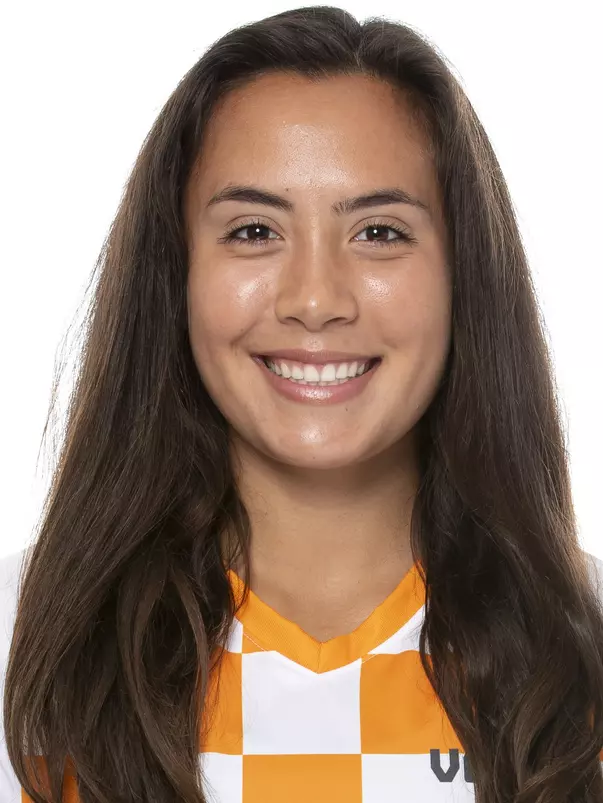 KNOXVILLE, TN - AUGUST 12, 2020 - Forward/Midfielder Claudia Dipasupil #12 of the Tennessee Volunteers during the 2020 Soccer Photo Day taken in Knoxville, TN. Photo By Andrew Ferguson/Tennessee Athletics