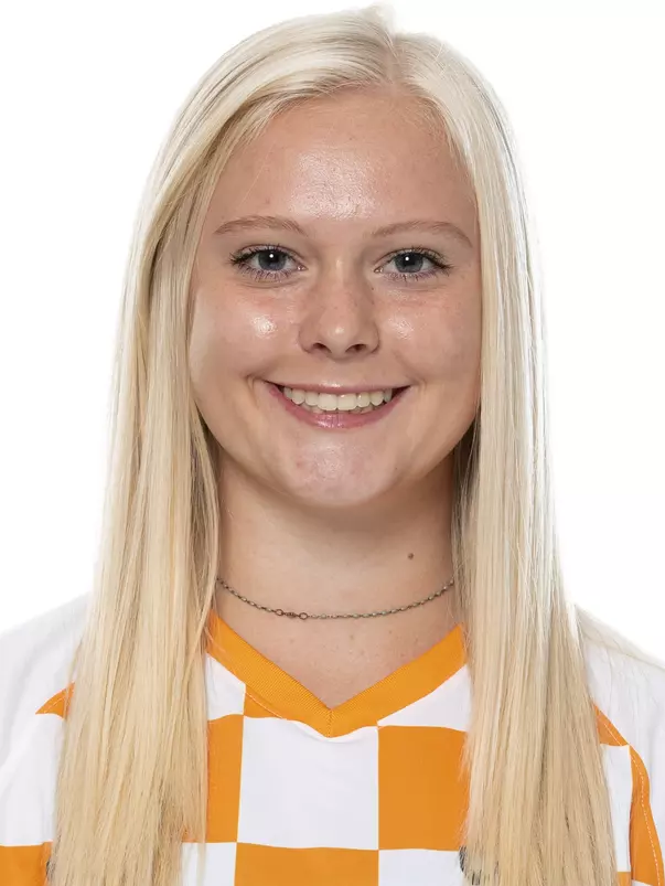 KNOXVILLE, TN - AUGUST 12, 2020 - Midfielder Carlyn Presley #14 of the Tennessee Volunteers during the 2020 Soccer Photo Day taken in Knoxville, TN. Photo By Andrew Ferguson/Tennessee Athletics