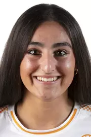 Nikki Capizzi headshot