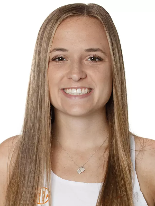 KNOXVILLE, TN - JANUARY 06, 2021 - Kathleen Maley of the Tennessee Volunteers headshot taken in Knoxville, TN. Photo By Caleb Jones/Tennessee Athletics