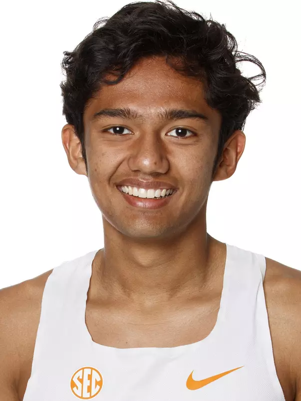 KNOXVILLE, TN - JANUARY 06, 2021 - Fuji Anday of the Tennessee Volunteers headshot taken in Knoxville, TN. Photo By Caleb Jones/Tennessee Athletics