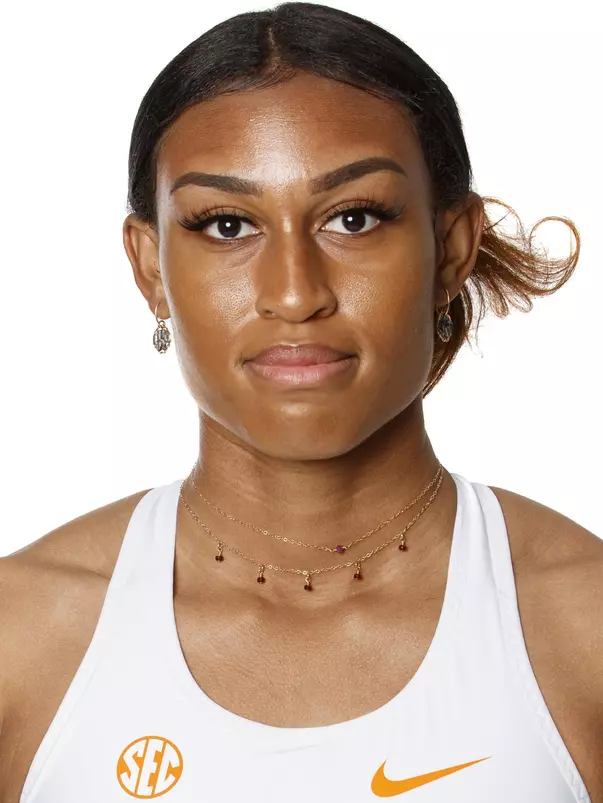 KNOXVILLE, TN - JANUARY 06, 2021 - Mikele Vickers of the Tennessee Volunteers headshot taken in Knoxville, TN. Photo By Caleb Jones/Tennessee Athletics