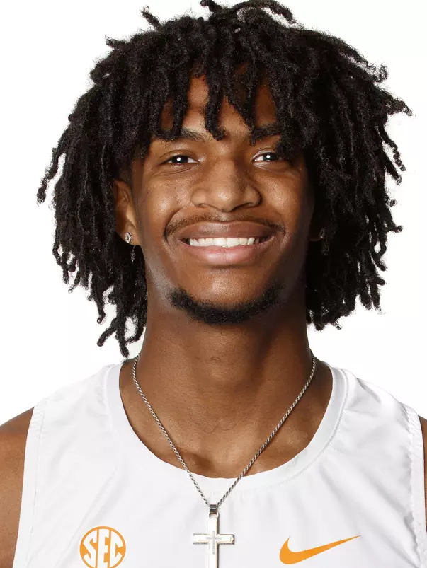 KNOXVILLE, TN - JANUARY 07, 2021 - Sebastian Cooper of the Tennessee Volunteers headshot taken in Knoxville, TN. Photo By Caleb Jones/Tennessee Athletics