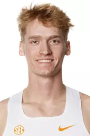 KNOXVILLE, TN - JANUARY 07, 2021 - Peyton Davis of the Tennessee Volunteers headshot taken in Knoxville, TN. Photo By Caleb Jones/Tennessee Athletics