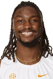 KNOXVILLE, TN - JANUARY 07, 2021 - Anthony Riley of the Tennessee Volunteers headshot taken in Knoxville, TN. Photo By Caleb Jones/Tennessee Athletics