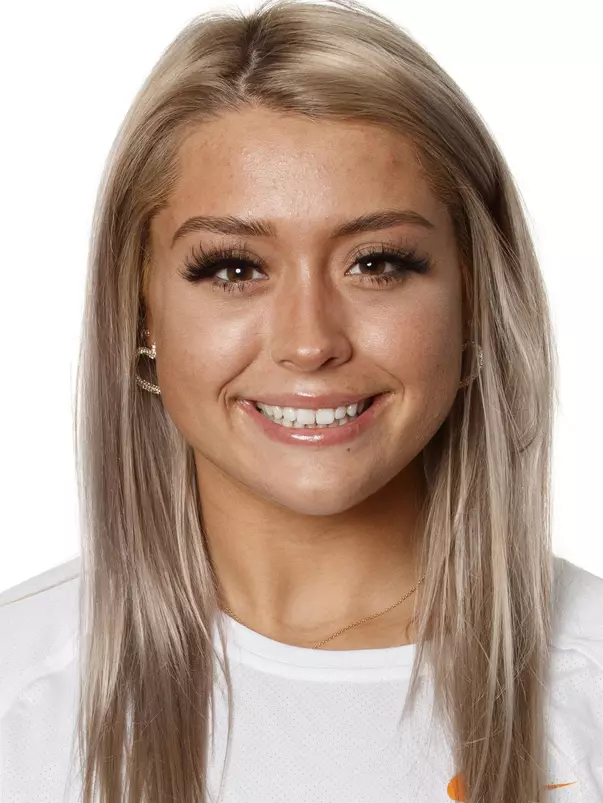 KNOXVILLE, TN - JANUARY 07, 2021 - Chandler Hayden of the Tennessee Volunteers headshot taken in Knoxville, TN. Photo By Caleb Jones/Tennessee Athletics