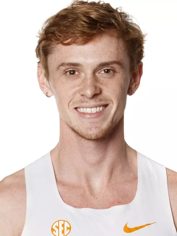 KNOXVILLE, TN - JANUARY 07, 2021 - Conner Hawkins of the Tennessee Volunteers headshot taken in Knoxville, TN. Photo By Caleb Jones/Tennessee Athletics