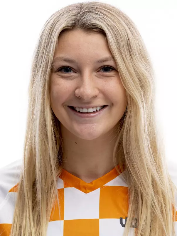 KNOXVILLE, TN - January 21, 2021 - Defender/Forward Claire Rain #22 of the Tennessee Volunteers headshot taken in Knoxville, TN. Photo By Andrew Ferguson/Tennessee Athletics
