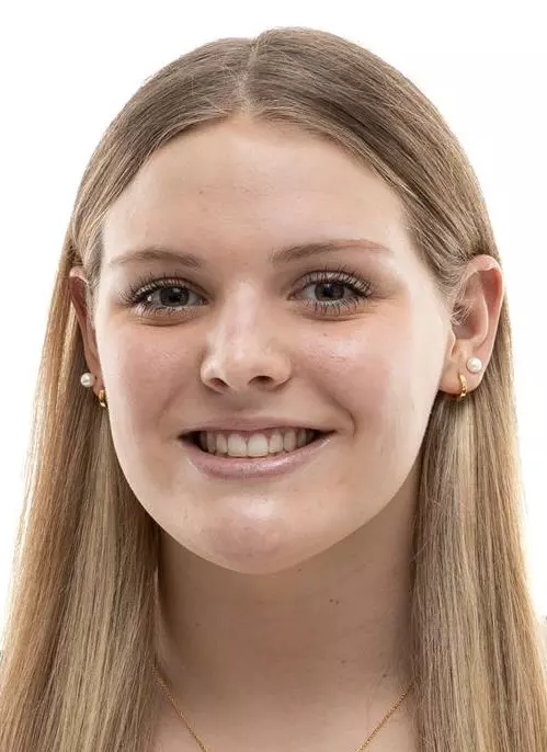 Elle Caldow Headshot