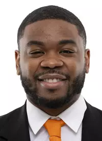 KNOXVILLE, TN - April 14, 2021 - Defensive Graduate Assistant Earnest Thomas III headshot taken in Knoxville, TN. Photo By Andrew Ferguson/Tennessee Athletics