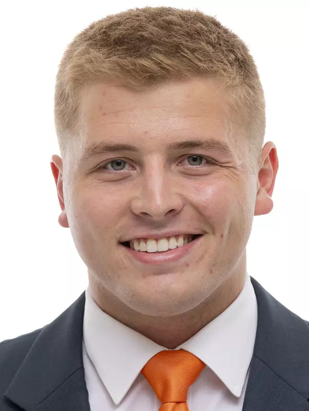 KNOXVILLE, TN - June 03, 2021 - Linebacker Nick Humphrey #37 of the Tennessee Volunteers headshot taken in Knoxville, TN. Photo By Andrew Ferguson/Tennessee Athletics