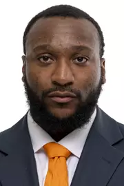 KNOXVILLE, TN - June 03, 2021 - Running back Marcus Pierce #28 of the Tennessee Volunteers headshot taken in Knoxville, TN. Photo By Andrew Ferguson/Tennessee Athletics