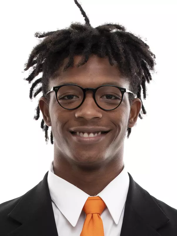 KNOXVILLE, TN - AUGUST 20, 2020 - Defensive back Trel Riley #34 of the Tennessee Volunteers headshot taken in Knoxville, TN. Photo By Andrew Ferguson/Tennessee Athletics