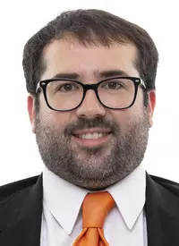 KNOXVILLE, TN - 2021.06.17 - Brett Burger Headshot