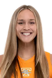 Ava Bell Headshot 2021