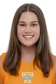Ava Moes 2021 Headshot
