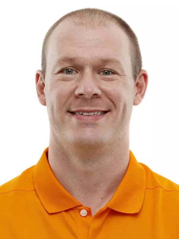 KNOXVILLE, TN - 2021.08.11 - Nic Robinson Headshot