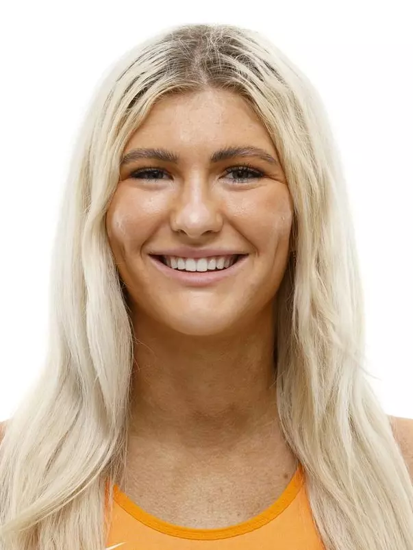 KNOXVILLE, TN - August 18, 2021 - Cameryn Ekeler of the Tennessee Volunteers headshot taken in Knoxville, TN. Photo By Caleb Jones/Tennessee Athletics