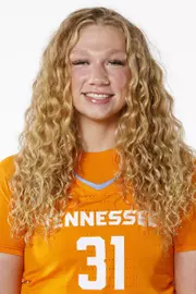 Emily Saunders Head Shot