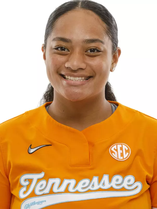 KNOXVILLE, TN - September 17, 2021 - Catcher Zaida Puni #11 of the Tennessee Lady Volunteers headshot taken in Knoxville, TN. Photo By Caleb Jones/Tennessee Athletics