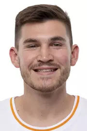 KNOXVILLE, TN - September 16, 2021 - Forward John Fulkerson #10 of the Tennessee Volunteers portrait taken during 2021 Photo Day at Pratt Pavilion in Knoxville, TN. Photo By Andrew Ferguson/Tennessee Athletics