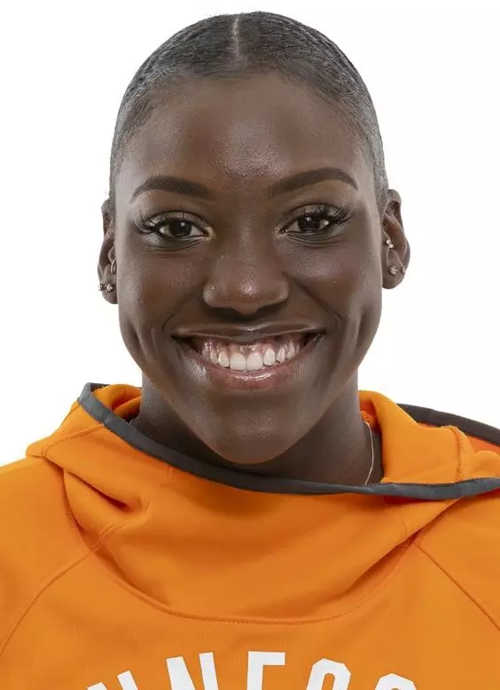 Charisma Taylor Headshot