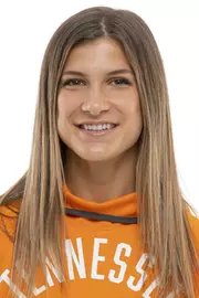 Emma Dilullo headshot