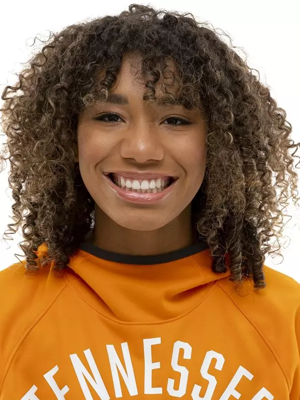 Kayla Gholar Headshot