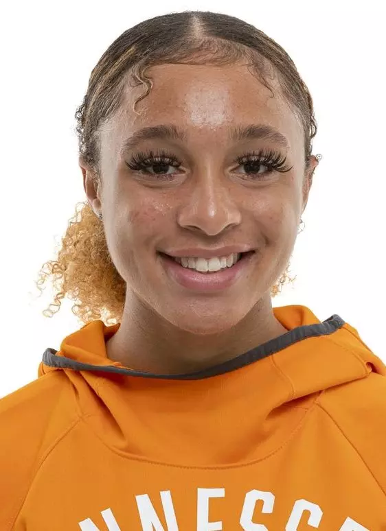 Maia Stewart Headshot