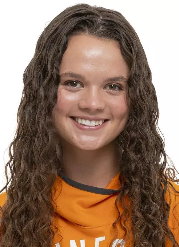 Sarah Schmitt Headshot