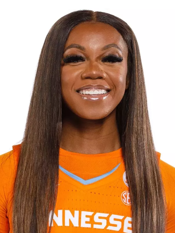 KNOXVILLE, TN - September 14, 2022 - Guard Jordan Walker #4 of the Tennessee Lady Volunteers headshot taken at Thompson Boling Arena in Knoxville, TN. Photo By Kate Luffman/Tennessee Athletics