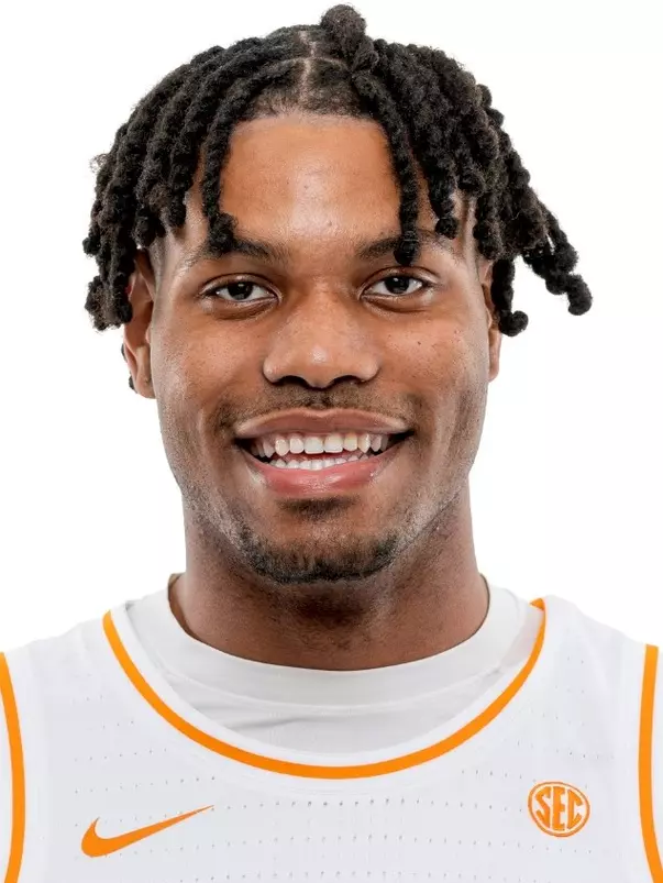 KNOXVILLE, TN - October 06, 2022 - Forward Jonas Aidoo #0 of the Tennessee Volunteers portrait taken in Knoxville, TN. Photo By Andrew Ferguson/Tennessee Athletics