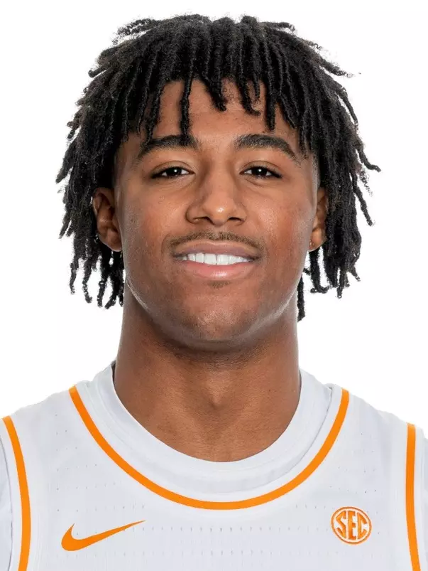 KNOXVILLE, TN - October 04, 2022 - Guard B.J. Edwards #1 of the Tennessee Volunteers portrait taken in Knoxville, TN. Photo By Andrew Ferguson/Tennessee Athletics