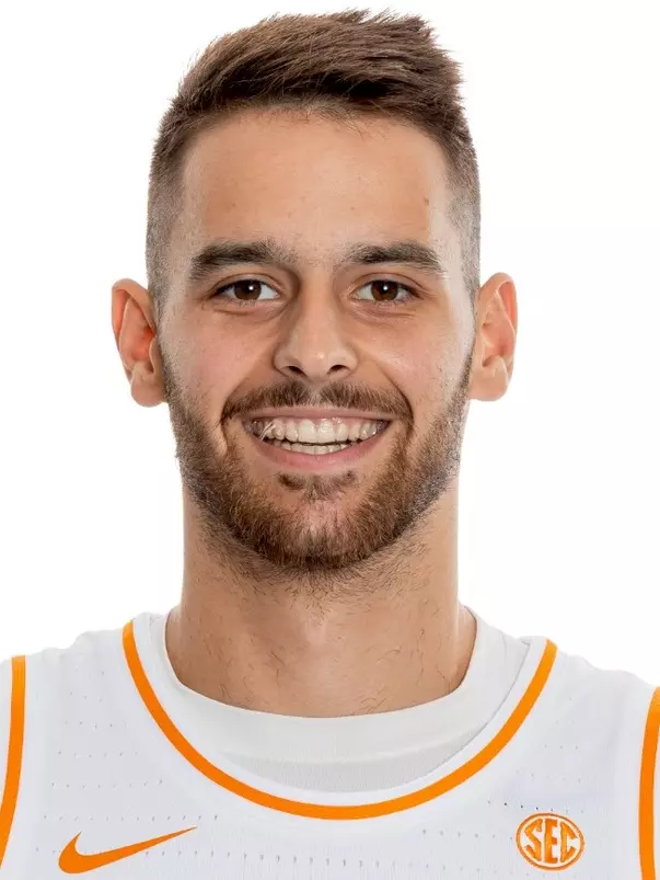 KNOXVILLE, TN - October 04, 2022 - Guard Santiago Vescovi #25 of the Tennessee Volunteers portrait taken in Knoxville, TN. Photo By Andrew Ferguson/Tennessee Athletics