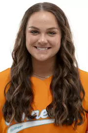 Kelcy Leach headshot