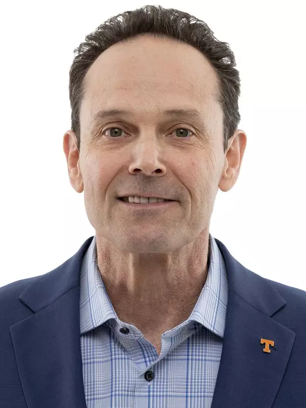 KNOXVILLE, TN - 2022.03.22 - Headshot