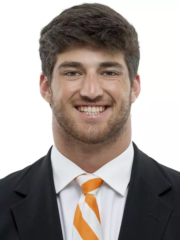 KNOXVILLE, TN - April 26, 2022 - Tight end Hunter Salmon #89 of the Tennessee Volunteers headshot taken in Knoxville, TN. Photo By Andrew Ferguson/Tennessee Athletics