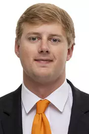 KNOXVILLE, TN - June 03, 2021 - Linebacker West Shuler #39 of the Tennessee Volunteers headshot taken in Knoxville, TN. Photo By Andrew Ferguson/Tennessee Athletics
